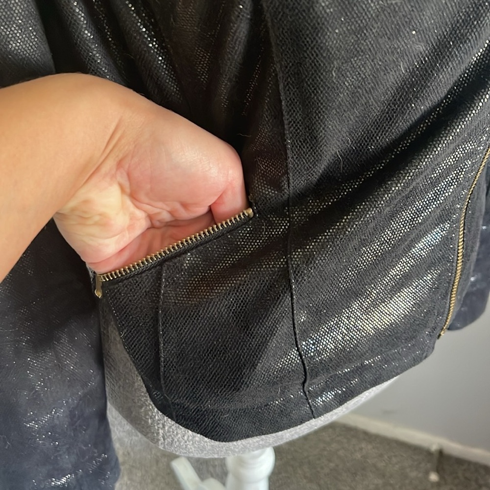 Bomber Jacket - Picture 4 of 7